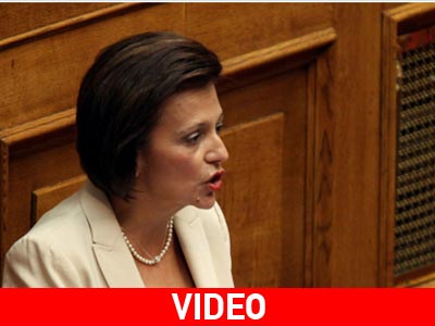 Μαρίνα Χρυσοβελώνη: «Ο Τέρενς Κουίκ πρέπει να δώσει εξηγήσεις»