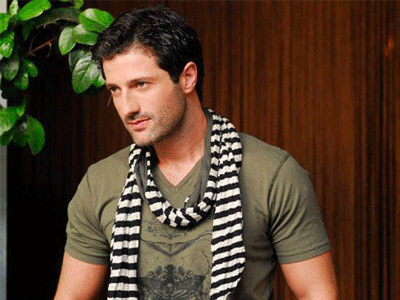 Όθωνας Μεταξάς: «Πληκτρολογείς το όνομά μου και το πρώτο πράγμα που βγαίνει είναι…»