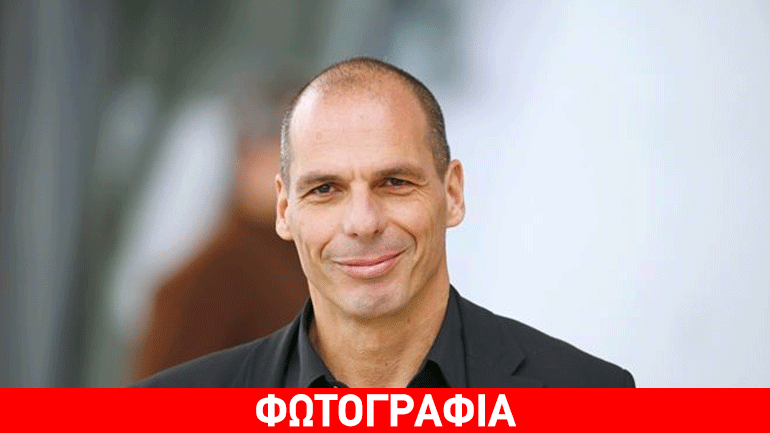 Μια συλλεκτική φωτό: Τότε που ο Βαρουφάκης είχε πλούσιο και μακρύ μαλλί!