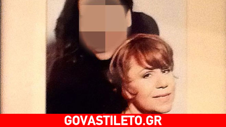 Σοκάρει πασίγνωστος Έλληνας και κομμωτής: «Χτένισα και έβαψα τη μητέρα μου στην κηδεία της»