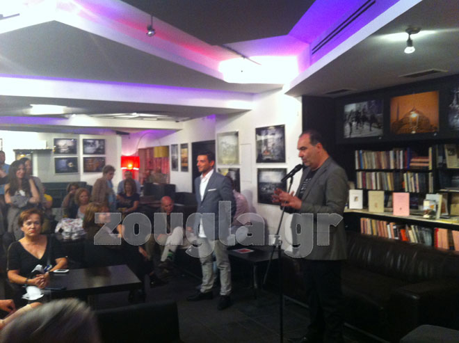 Ο εκδότης Βασίλης Χατζηιακώβου στην έκθεση