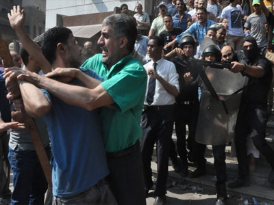 Τρεις νεκροί σε συγκρούσεις αστυνομίας – ισλαμιστών στην Αίγυπτο