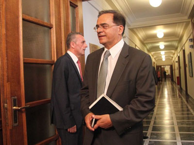 Χαρδούβελης στο CNBC: Πιο συνειδητοποιημένοι οι φορολογούμενοι Έλληνες