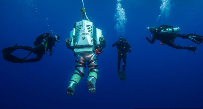 Η στολή Exosuit σε δοκιμαστική κατάδυση