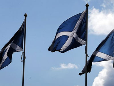 Μεγαλύτερη αυτονομία στη Σκωτία για να αποτραπεί η απόσχιση