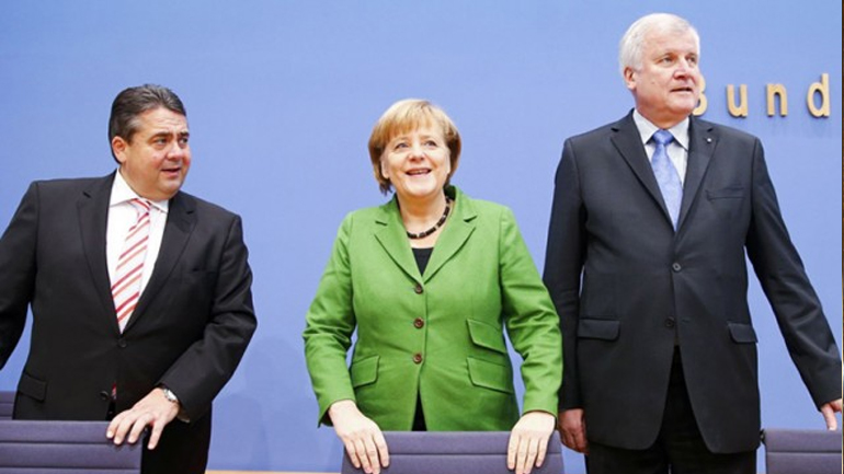 Ζεεχόφερ: «Απόλυτη πλειοψηφία για το CDU με Μέρκελ»