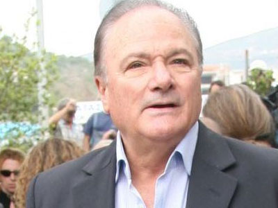 Πρωθυπουργός στον θίασο της Βουλής