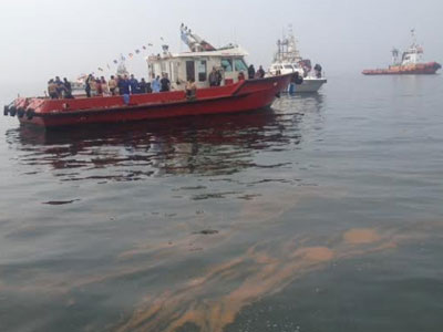 Βουτιά στον Θερμαϊκό για τον Σταυρό