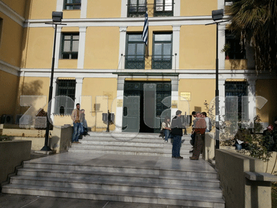 Στην Ευελπίδων οι συλληφθέντες από τα χθεσινά επεισόδια