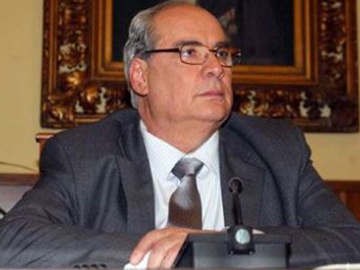 Μιχαλολιάκος για Μώραλη-Μαρινάκη: Είναι κακέκτυπα Μπερλουσκονισμού