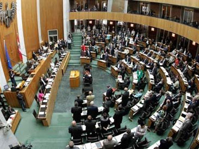 Αυστρία: Μεγάλες απώλειες για το συντηρητικό Λαικό Κόμμα