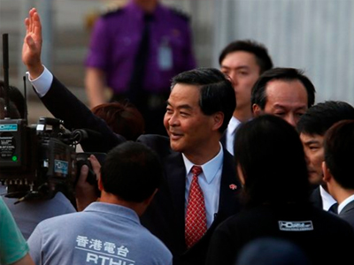 «Δεν παραιτούμαι» τόνισε ο κυβερνήτης του Χονγκ  Κονγκ