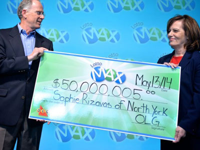 Η Ελληνίδα καθαρίστρια που κέρδισε 33,5 εκατ. ευρώ στο Λόττο!