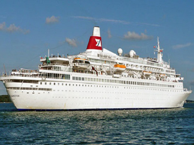 Bρετανικό κρουαζιερόπλοιο ακινητοποιήθηκε στη Ν. Αμερική