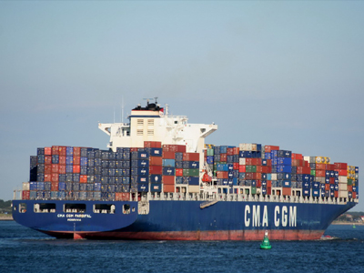 Εντείνεται ο πόλεμος στα μεγάλα boxships