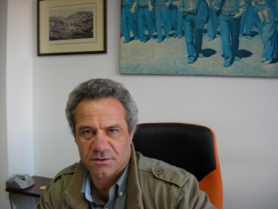 ΔΗΜΟΤΙΚΕΣ ΕΚΛΟΓΕΣ ΠΕΙΡΑΙΑ – ΣΤΑ ΒΗΜΑΤΑ ΤΟΥ ΜΠΕΡΛΟΥΣΚΟΝΙΣΜΟΥ