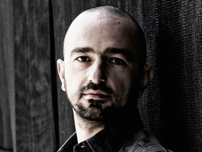 Ο Σταύρος Γασπαράτος στο Δημοτικό Θέατρο Πειραιά