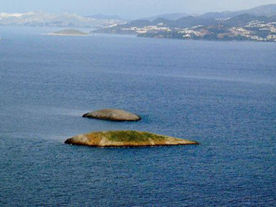 Ο Πειραιάς τιμά τον ήρωα των Ιμίων Π. Βλαχάκο