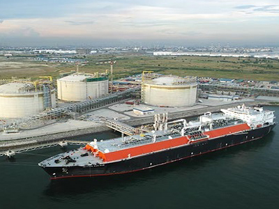 Εμπορικός κόμβος LNG η Σιγκαπούρη μέχρι το 2018