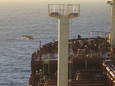 Ο …Μελισσανίδης σώζει μετανάστες!