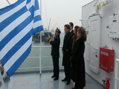 Σε άλλο ένα πλοίο κυματίζει η γαλανόλευκη