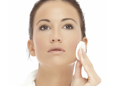 Απαλό ντεμακιγιάζ για ευαίσθητο δέρμα Απαλό ντεμακιγιάζ για ευαίσθητο δέρμα