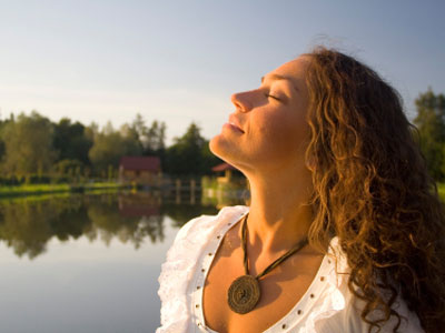 Ελευθερώστε την αναπνοή σας με τη βοήθεια των αιθέριων ελαίων!