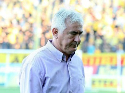 Άρης: Συμφωνία με Κατσαβάκη