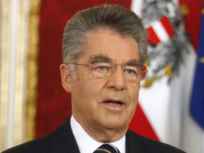 Ευχές στον ελληνικό λαό από τον πρόεδρο της Αυστρίας