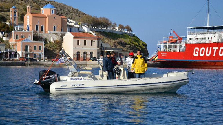 Κλοπή φουσκωτού από την Ανάβυσσο