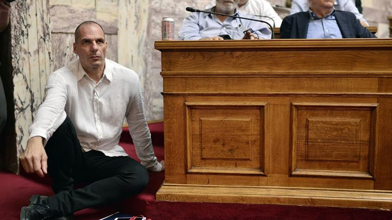 Στη Βουλή οι δύο μηνύσεις κατά Βαρουφάκη Στη Βουλή οι δύο μηνύσεις κατά Βαρουφάκη