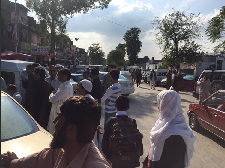 Ανήσυχοι βγήκαν στους δρόμους οι κάτοικοι του Ισλαμαμπάντ