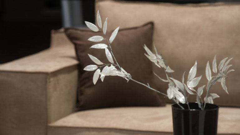 Πώς μπορούν τα… έπιπλα στο σπίτι να επηρεάσουν τη σχέση σου;