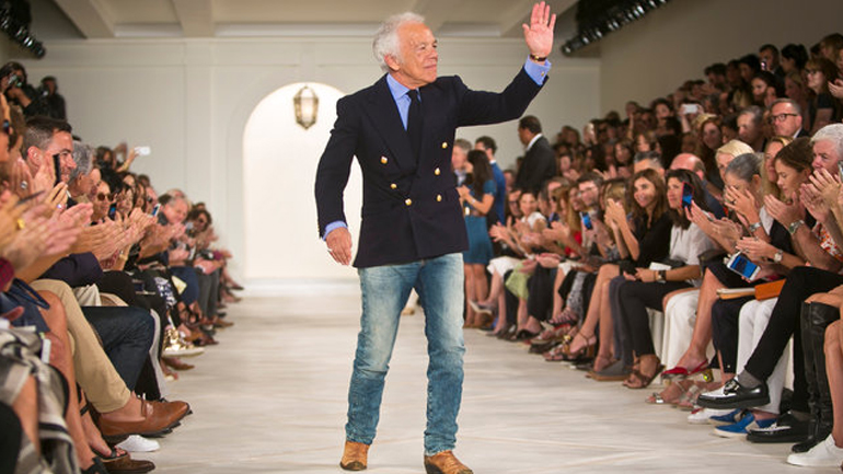 Παραδίδει το τιμόνι της «αυτοκρατορίας» του ο Ralph Lauren