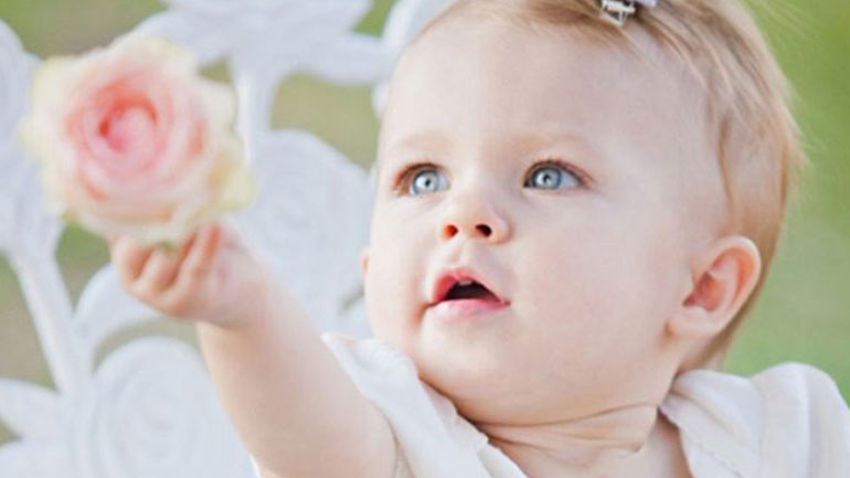 Έρευνα: Τα μωρά αντιλαμβάνονται τους «εχθρούς» τους