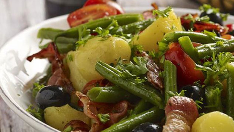 Ιταλική πατατοσαλάτα με αμπελοφάσουλα