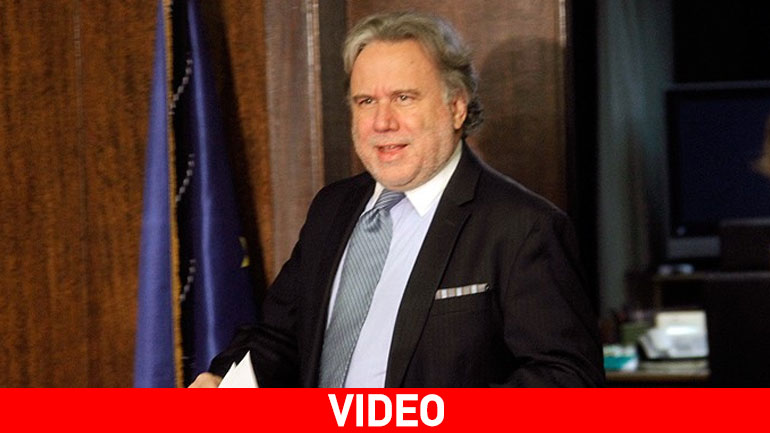 Κατρούγκαλος: «Οι δανειστές προσπαθούν με πίεση να ακυρώσουν το δημοψήφισμα» Κατρούγκαλος: «Οι δανειστές προσπαθούν με πίεση να ακυρώσουν το δημοψήφισμα»