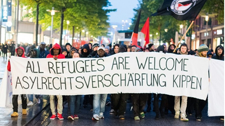 Die Zeit: Επιχείρηση εκατομμυρίων ευρώ οι φράχτες για τους πρόσφυγες