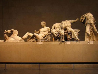 Νέα δημοσιεύματα στη Βρετανία υπέρ της επιστροφής των Γλυπτών