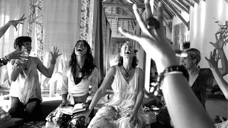 «Yogis & Friends Project»: H κοινωνική πτυχή της yoga