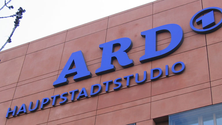 ARD: Ελπίδα για σωτηρία της Ελλάδας