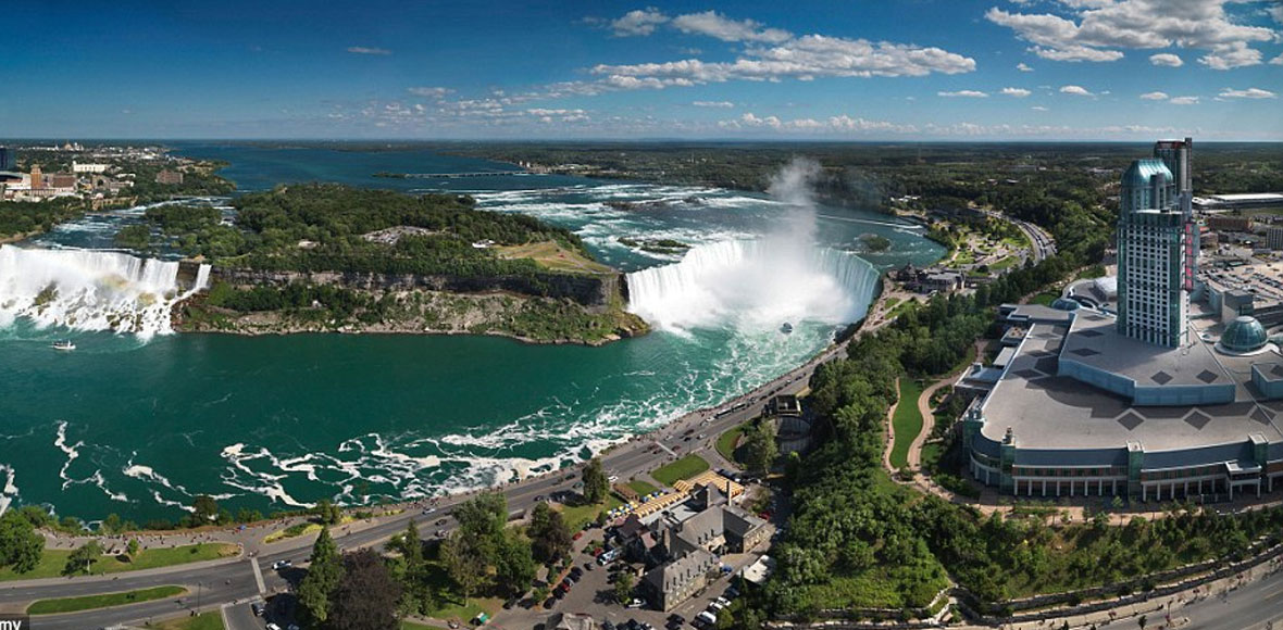 Στα σύνορα του κόσμου