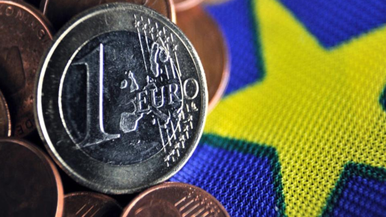 «Η ευρωζώνη έτοιμη να περιορίσει το πλαφόν εξυπηρέτησης του ελληνικού χρέους»