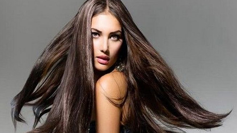 Μάθετε τα μυστικά για να μακρύνουν τα μαλλιά σας πιο γρήγορα