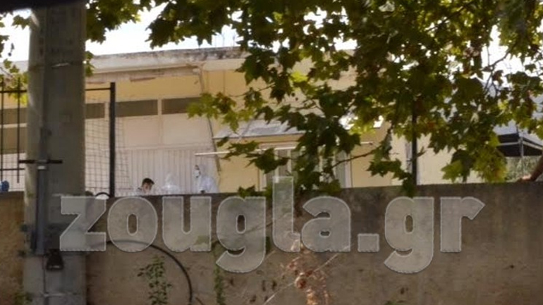 Τα ευρήματα στην αποθήκη στον Μαραθώνα – «Καθαρά» τα όπλα