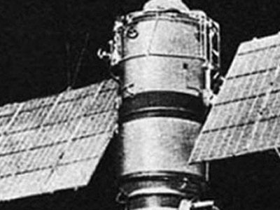 Ρωσικός κατασκοπευτικός δορυφόρος επιστρέφει στη Γη