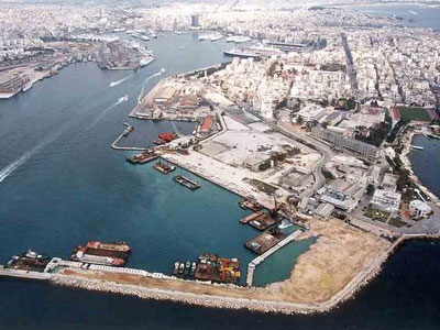 Στον «πάγο» η επένδυση της COSCO στον ΟΛΠ