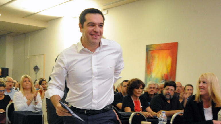 Επαφές Τσίπρα με υπουργούς