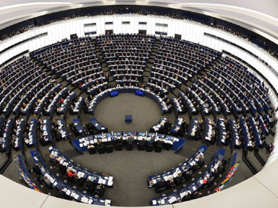 Προς συναίνεση οι Έλληνες ευρωβουλευτές για τις γερμανικές αποζημιώσεις