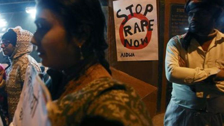 Ινδία: Θύμα ομαδικού βιασμού μια 5χρονη – Ασέλγησαν σε κορίτσι 2,5 ετών